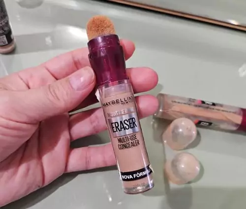 Imagem de teste Maybelline NY Eraser