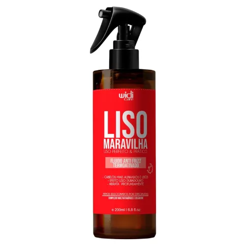 Pote de shampoo com acionador e rótulo vermelho