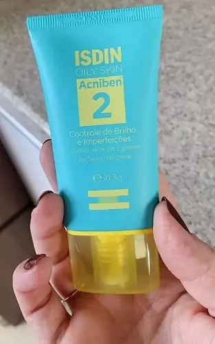 Foto de teste Isdin Acniben 2