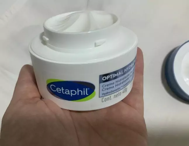 Foto de teste Cetaphil Optimal Hydration