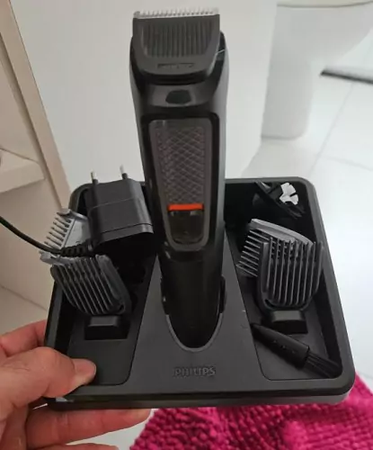Foto de teste Philips Multigroom MG3711/15